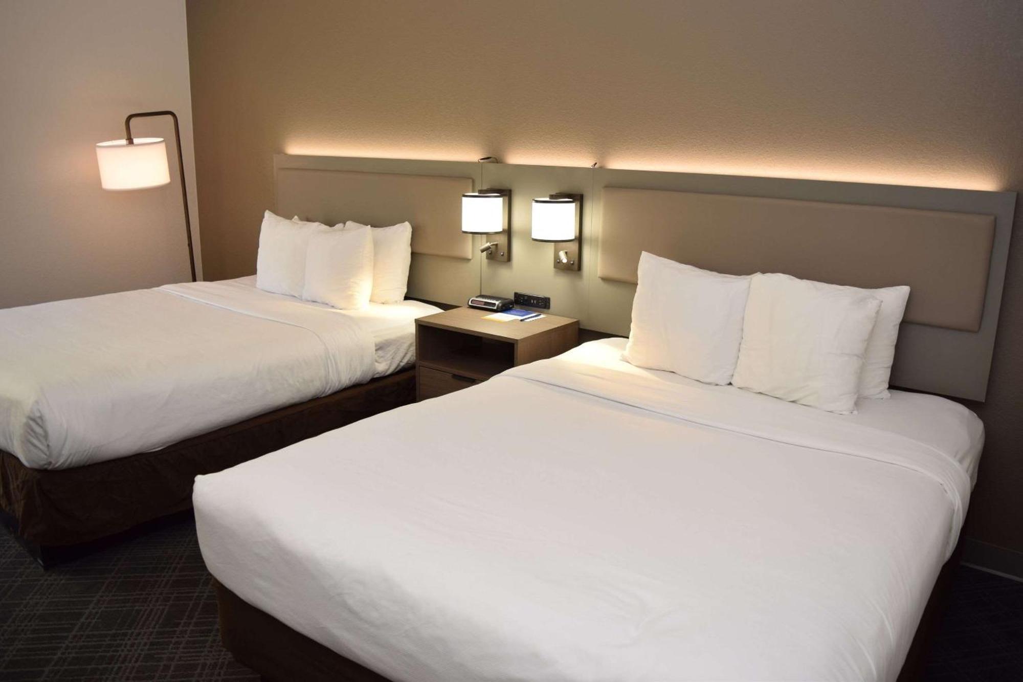 Comfort Inn & Suites Syracuse-Carrier Circle East Syracuse Buitenkant foto