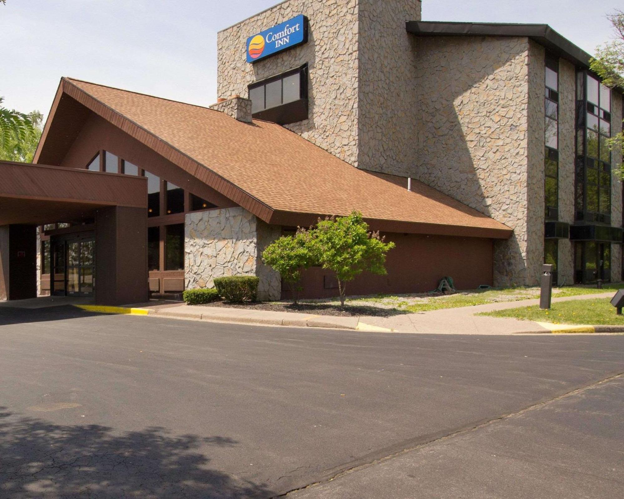 Comfort Inn & Suites Syracuse-Carrier Circle East Syracuse Buitenkant foto
