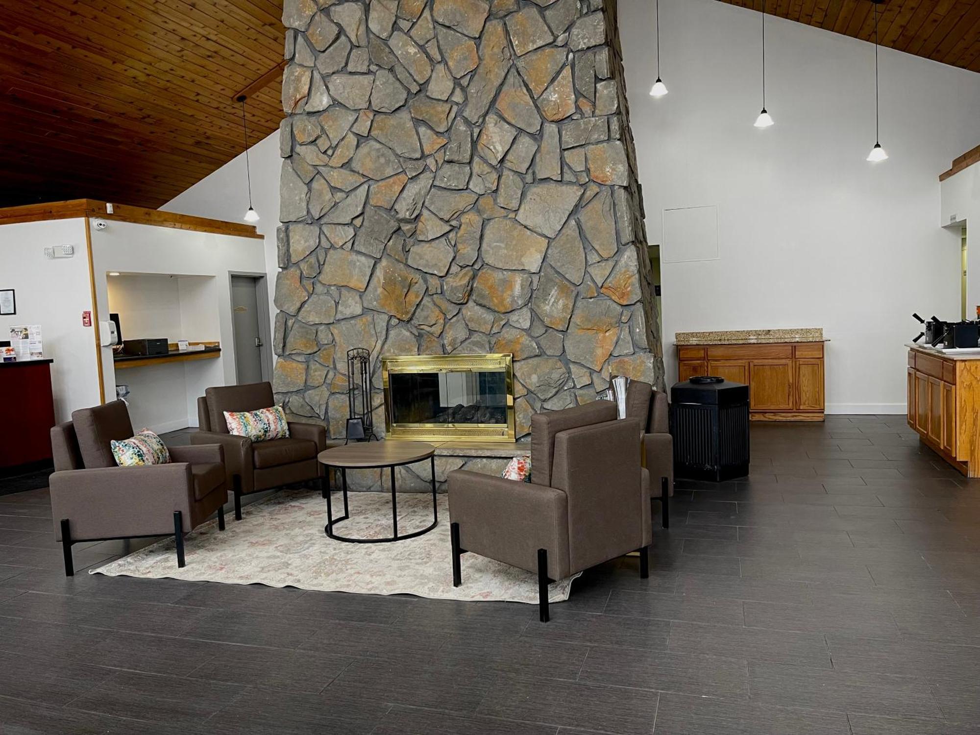Comfort Inn & Suites Syracuse-Carrier Circle East Syracuse Buitenkant foto