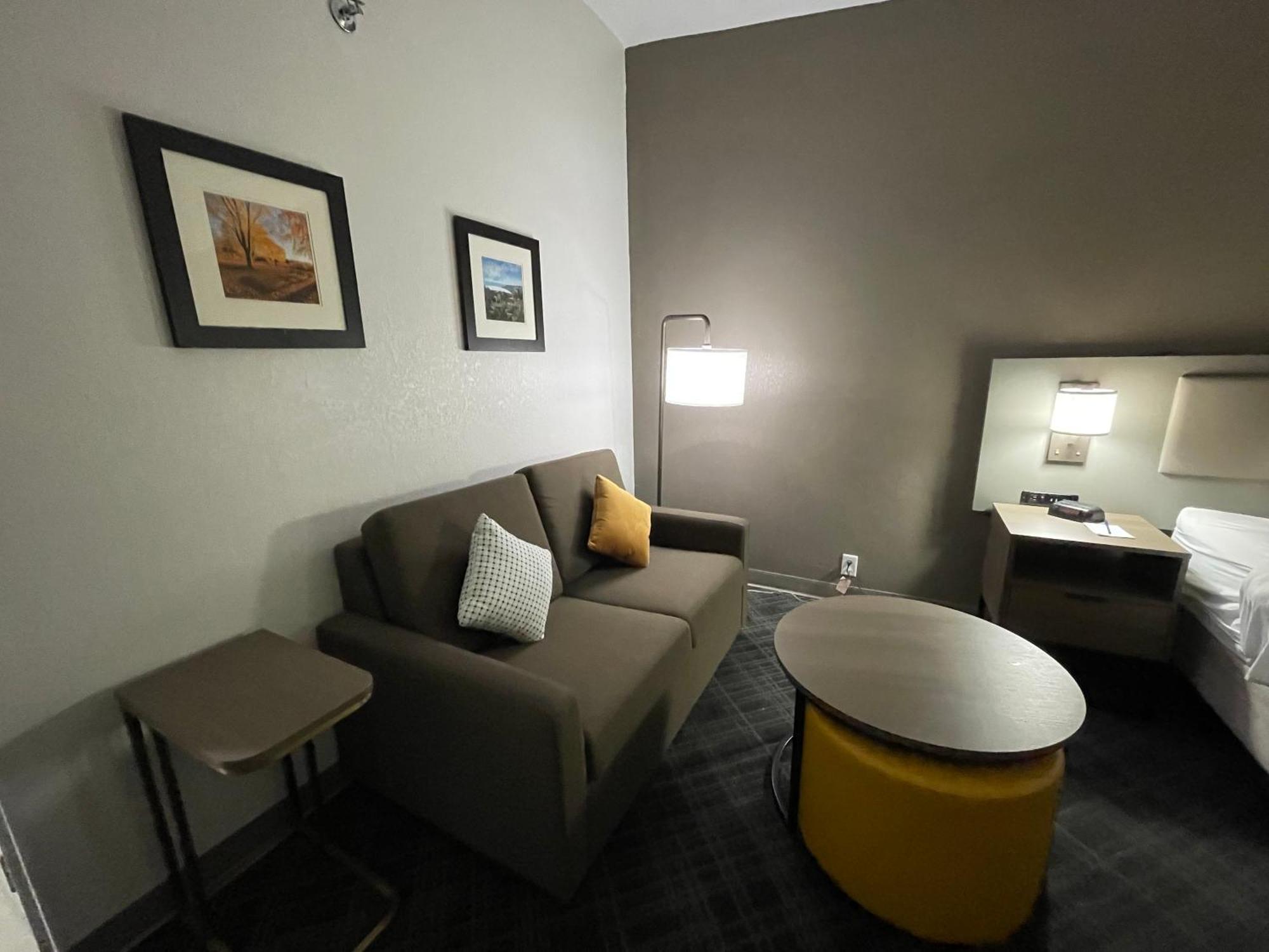 Comfort Inn & Suites Syracuse-Carrier Circle East Syracuse Buitenkant foto