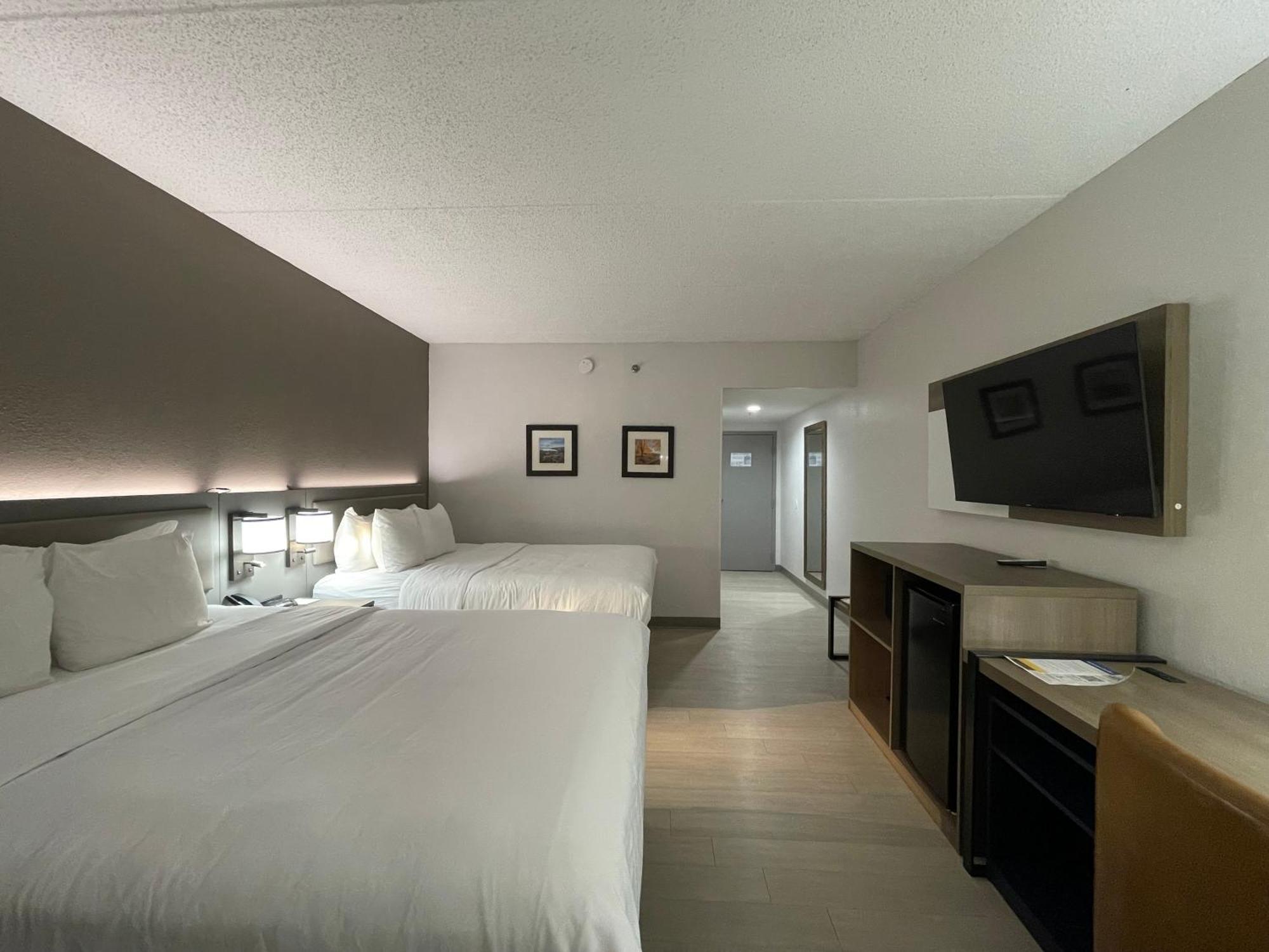 Comfort Inn & Suites Syracuse-Carrier Circle East Syracuse Buitenkant foto